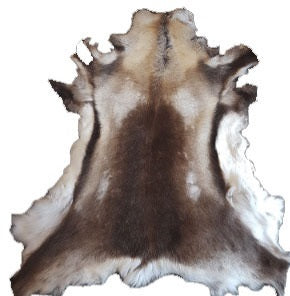 sun-dried-outdoor-reindeer-fur-hide-norway-viking-norse-rug