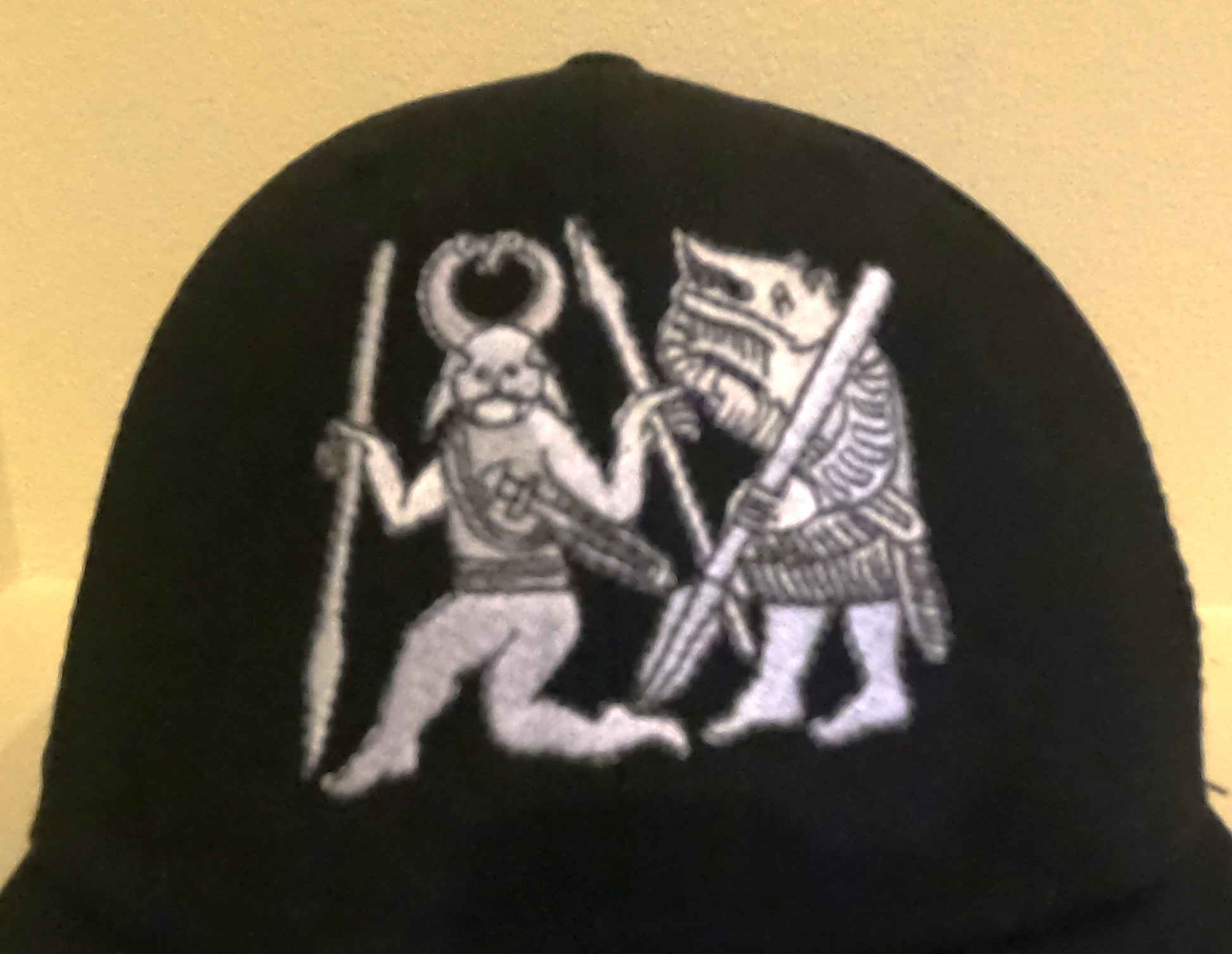 viking-trucker-cap-hat-torslunda-plates-berserker