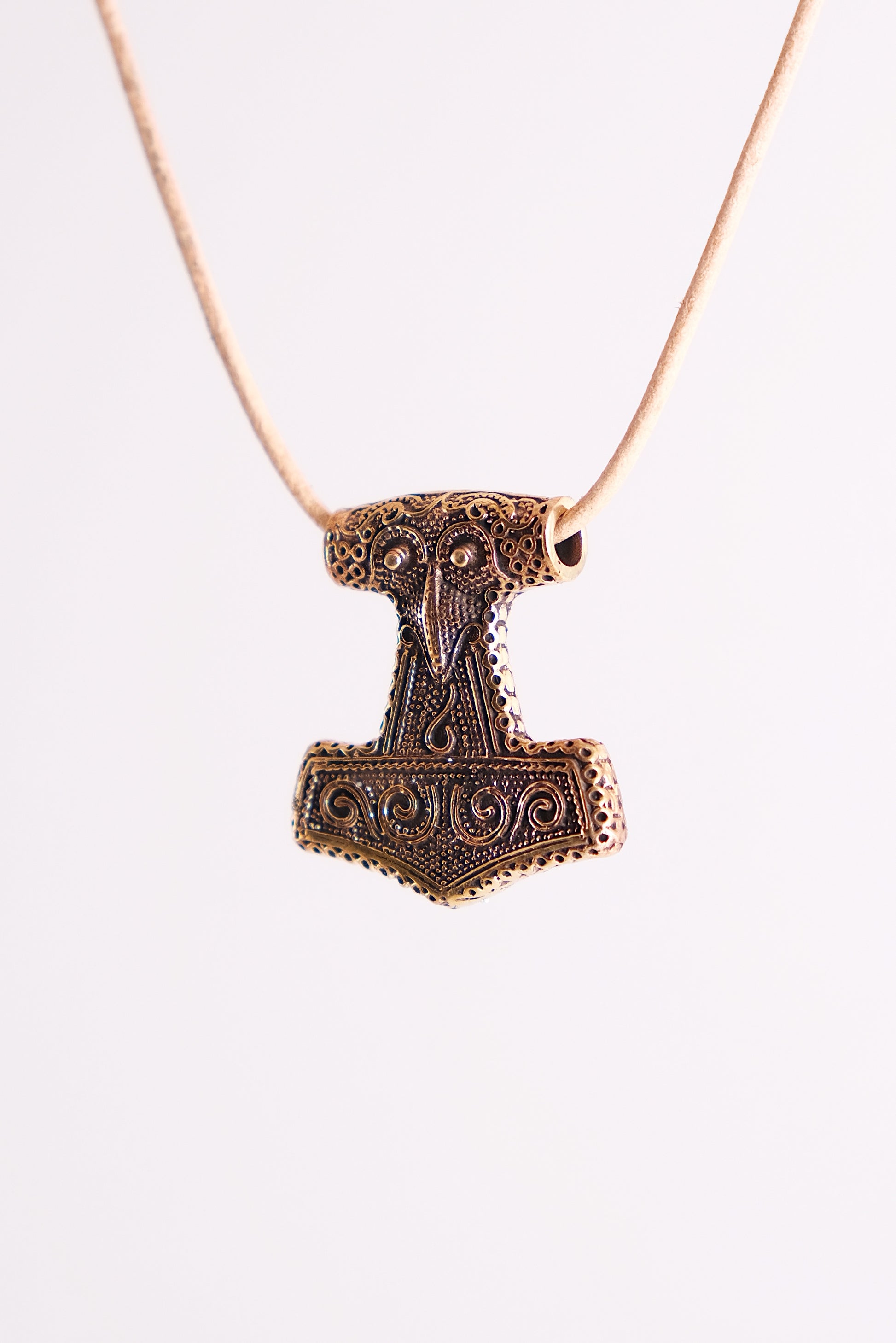 Thors-hammer-pendant-necklace-bronze-big-museum-replica-made-sweden