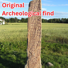 Load image into Gallery viewer, varmland-runestone-jersberg-stone-original-archeology-statue-viking-runes-inscription
