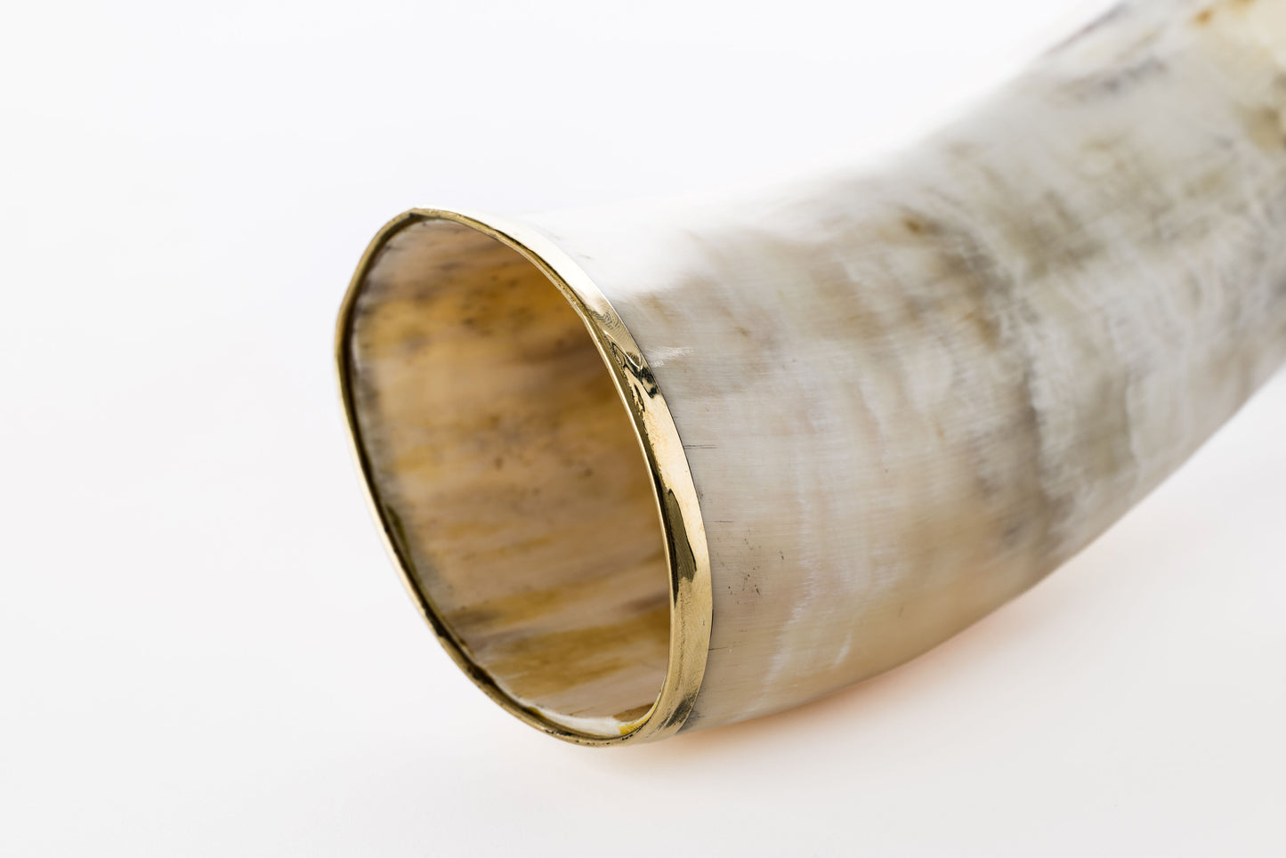 viking-drinking-horn-replica-museum-rim-gold