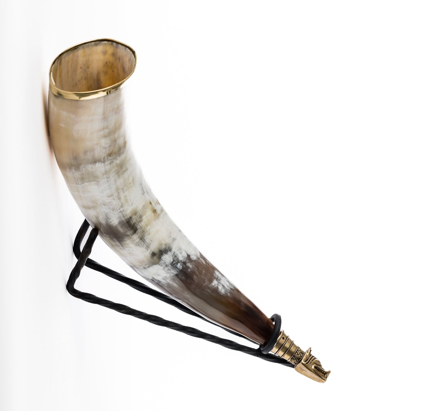 viking-drinking-horn-replica-museum