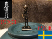 Load image into Gallery viewer, odin-lindby-replica-viking-god-statuette-norse
